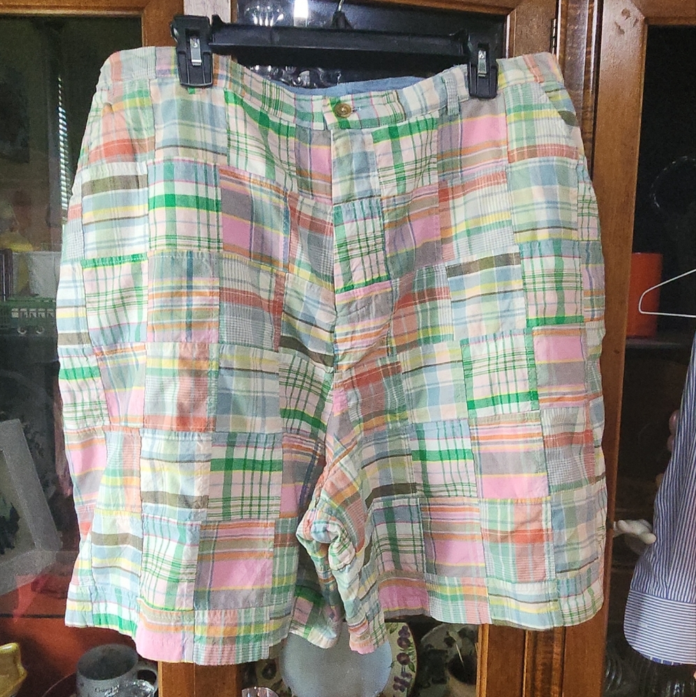 Orvis Madras plaid shorts sz 20 excellent condition!